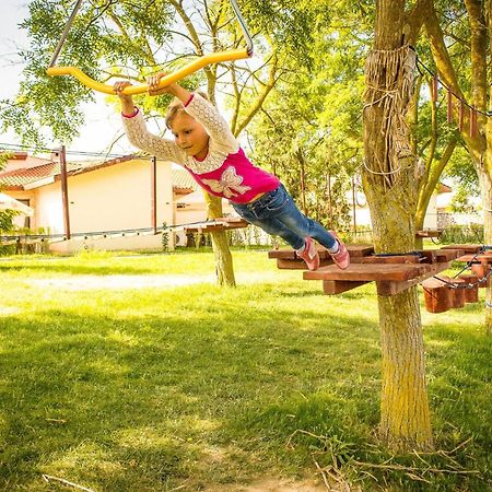 Puflene Resort Murighiol Ngoại thất bức ảnh
