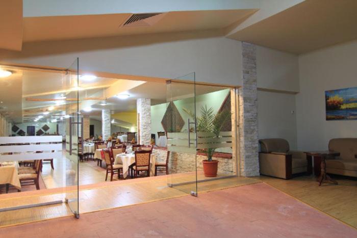 Puflene Resort Murighiol Ngoại thất bức ảnh