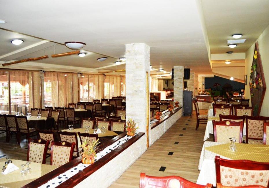 Puflene Resort Murighiol Ngoại thất bức ảnh